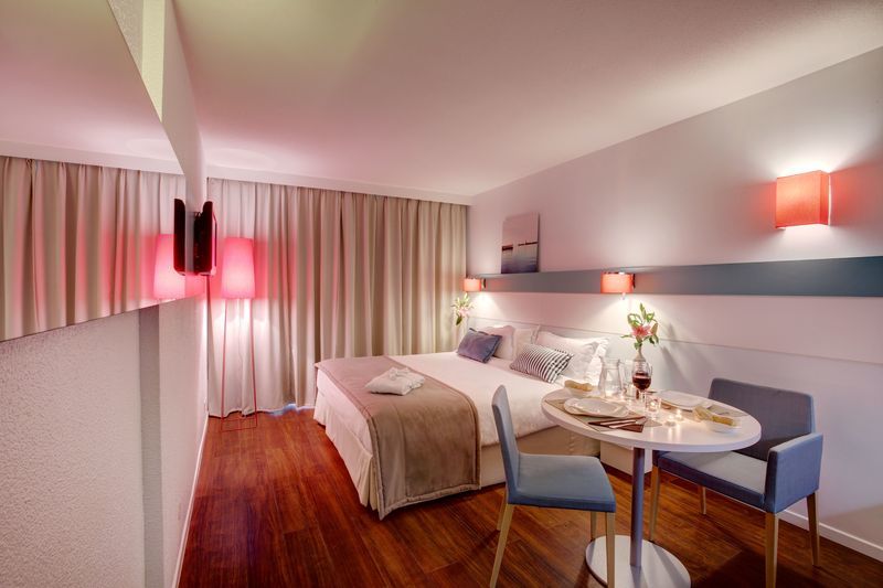Rockypop Marseille Hotel Εξωτερικό φωτογραφία